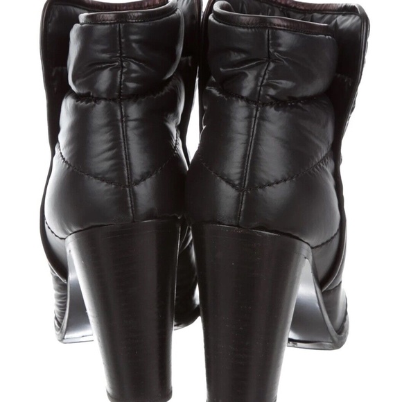 RARE CHANEL Cap Toe Puffer Winter Snow Ski Booties Boots - Picture 4 of 11